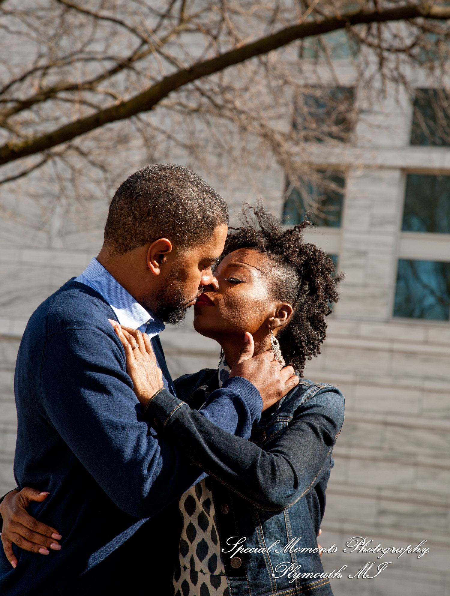 Rachel & Robert at DIA Detroit MI engagement photography