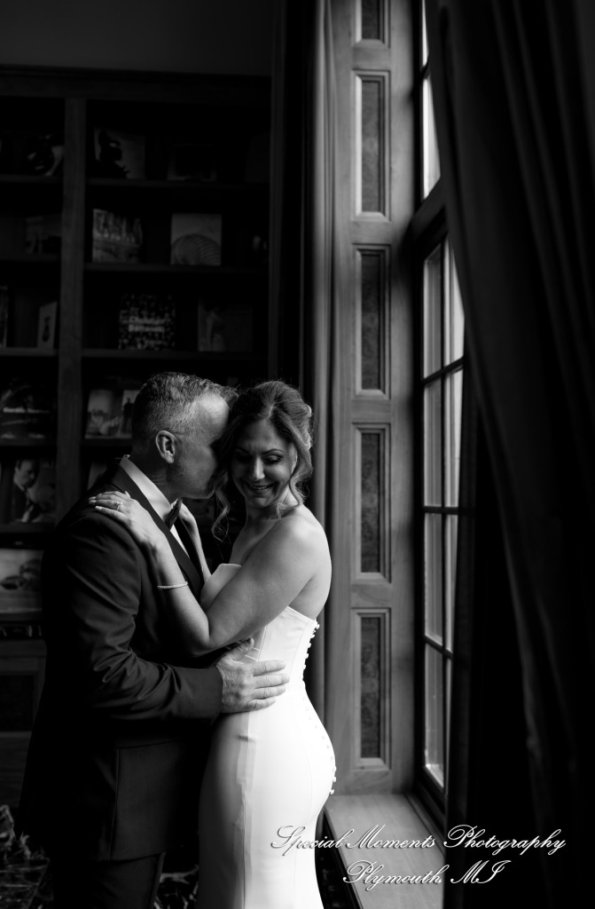 Kimberly & Dave at Royal Park Hotel Rochester MI wedding photography
