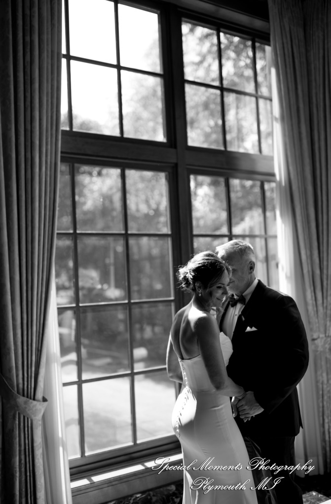 Kimberly & Dave at Royal Park Hotel Rochester MI wedding photography