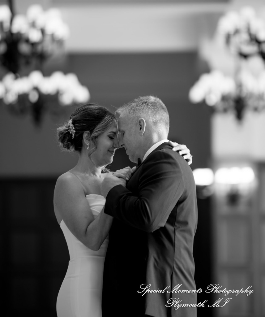 Kimberly & Dave at Royal Park Hotel Rochester MI wedding photography