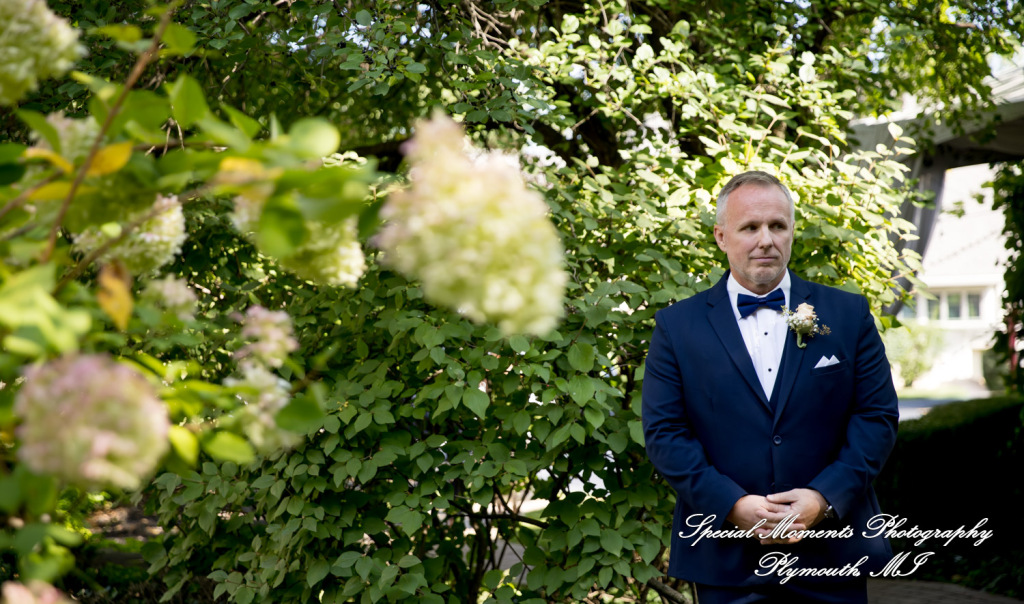 Kimberly & Dave at Cafe Cortina Farmington Hills MI wedding photography