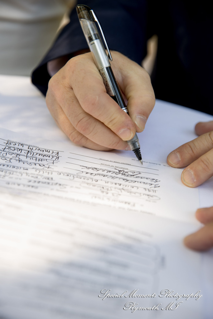 Kimberly & Dave at Cafe Cortina Farmington Hills MI wedding photography