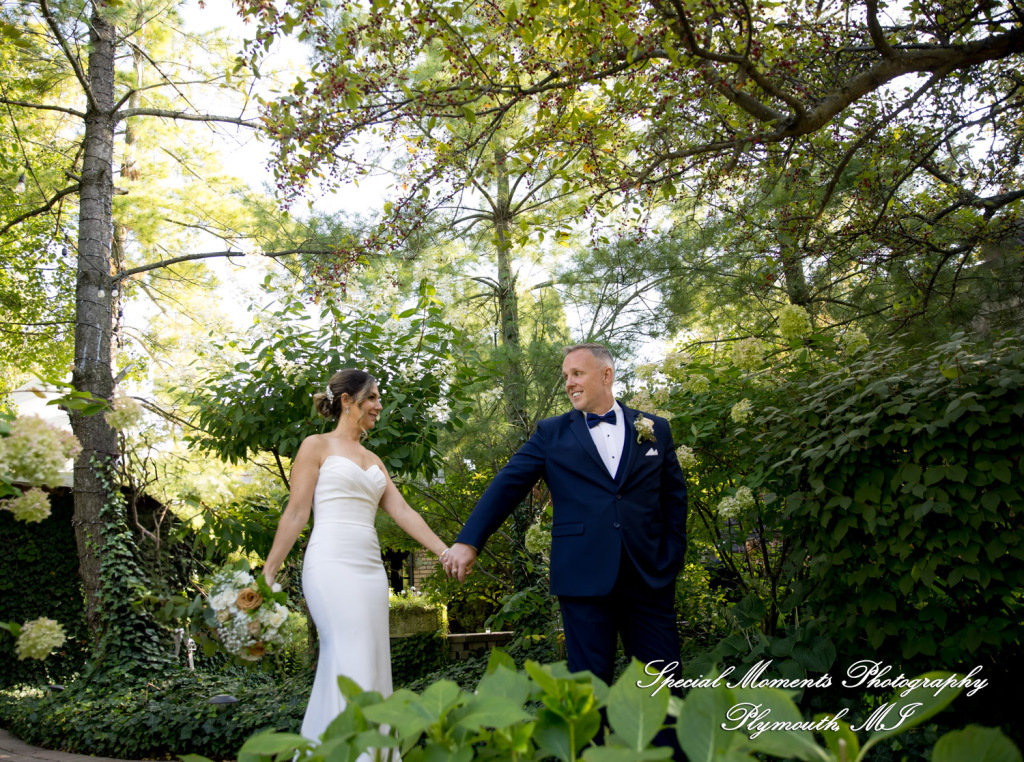 Kimberly & Dave at Cafe Cortina Farmington Hills MI wedding photography