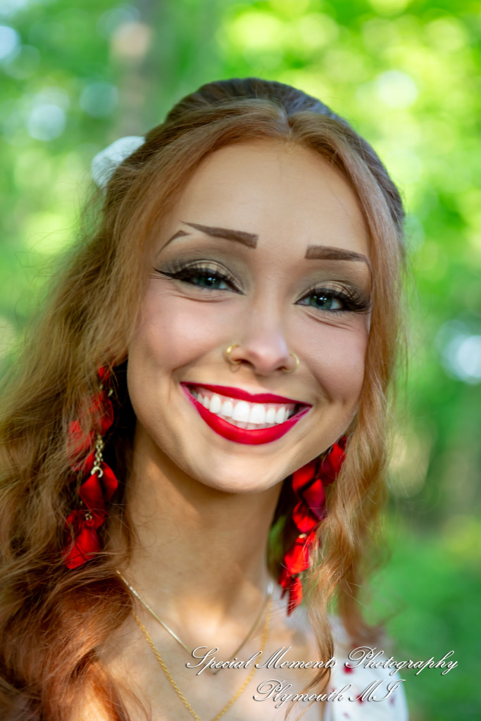 Kira & Seth at Heritage Park Farmington Hills MI engagement photograph