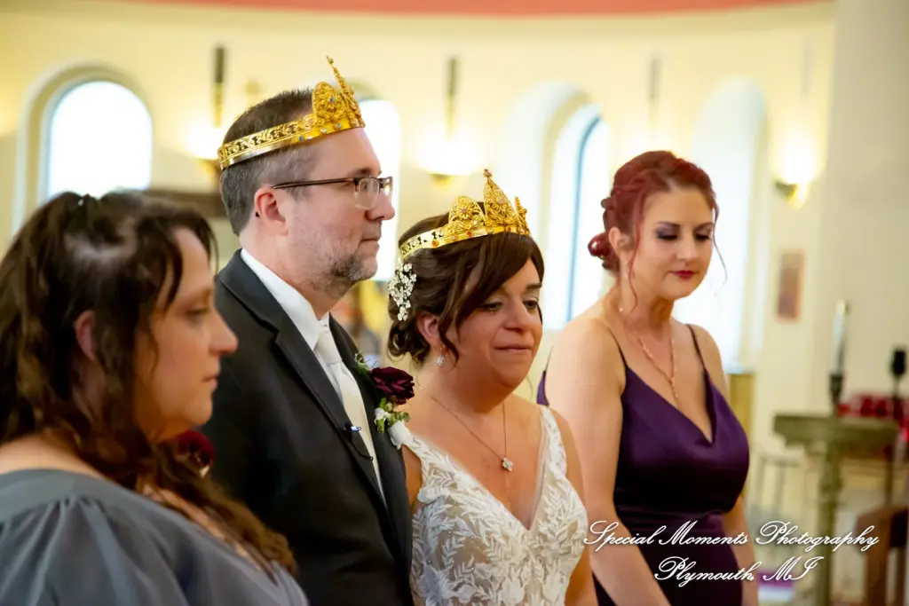 7701-9642_St_Marys_Cultural_Center_Livonia_MI_wedding_Andrea_Joe-jpg