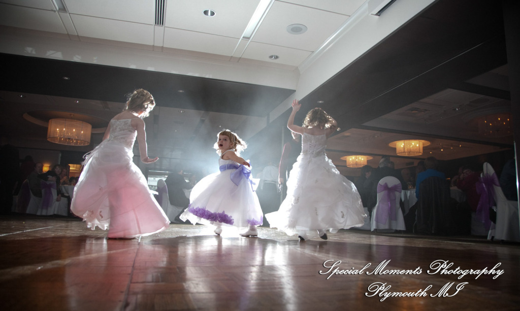 5 Star - HOMEPAGE Image Home Page - Girls Spinning