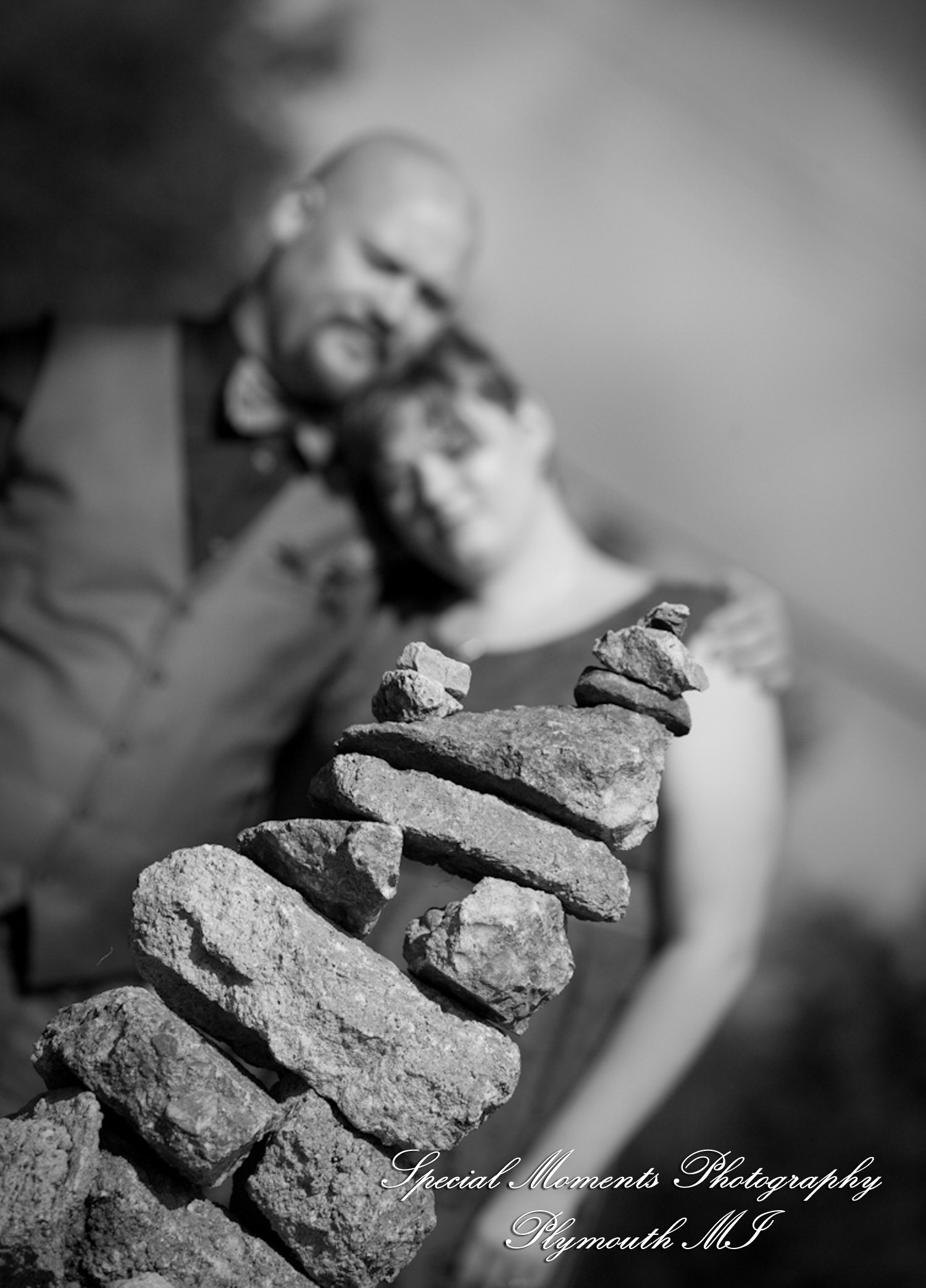 Sara & Andrew at Wilcox Lake Park Plymouth MI engagement photography