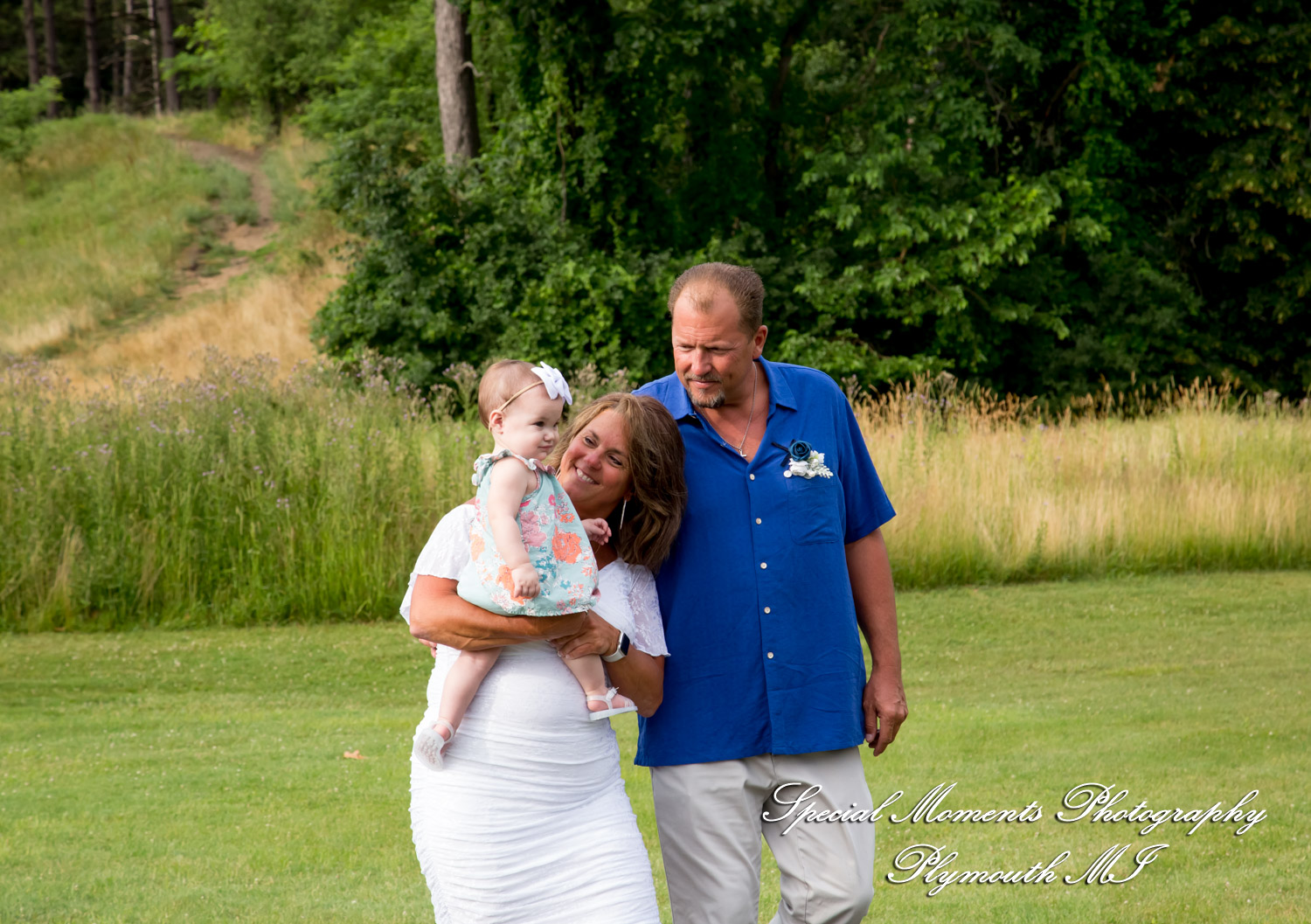 Sheryl & Jeffrey at Dodge #4 State Park Waterford MI wedding photography