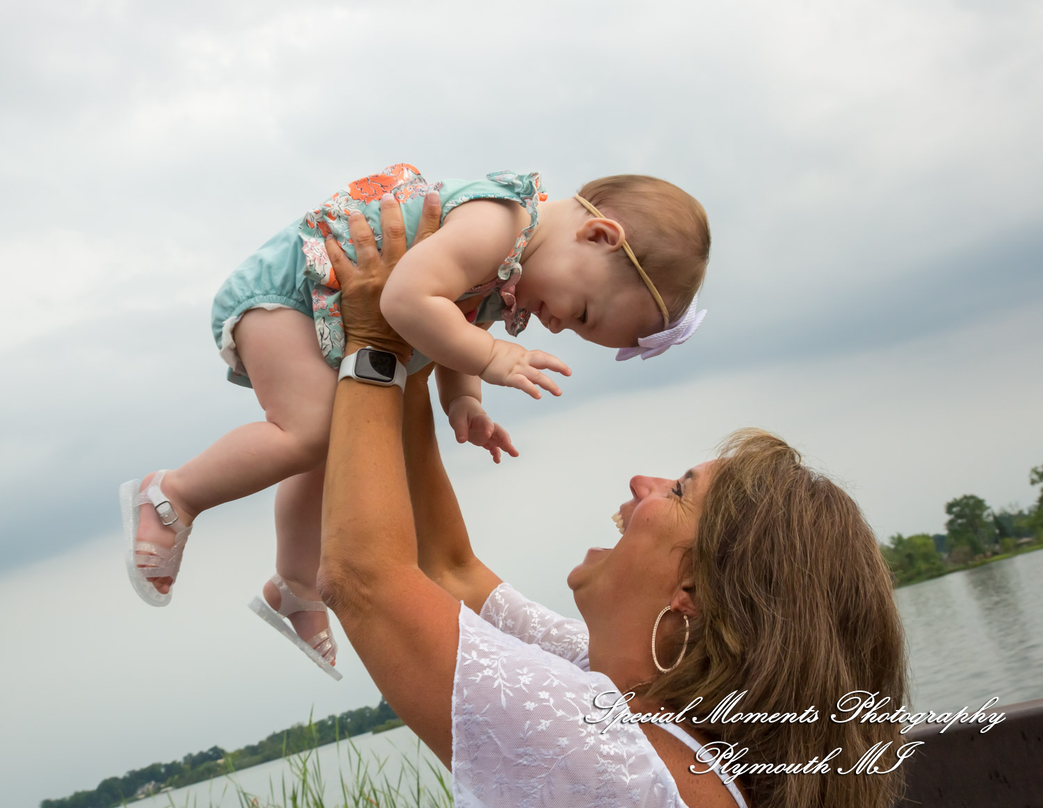 Sheryl & Jeffrey at Dodge #4 State Park Waterford MI wedding photography