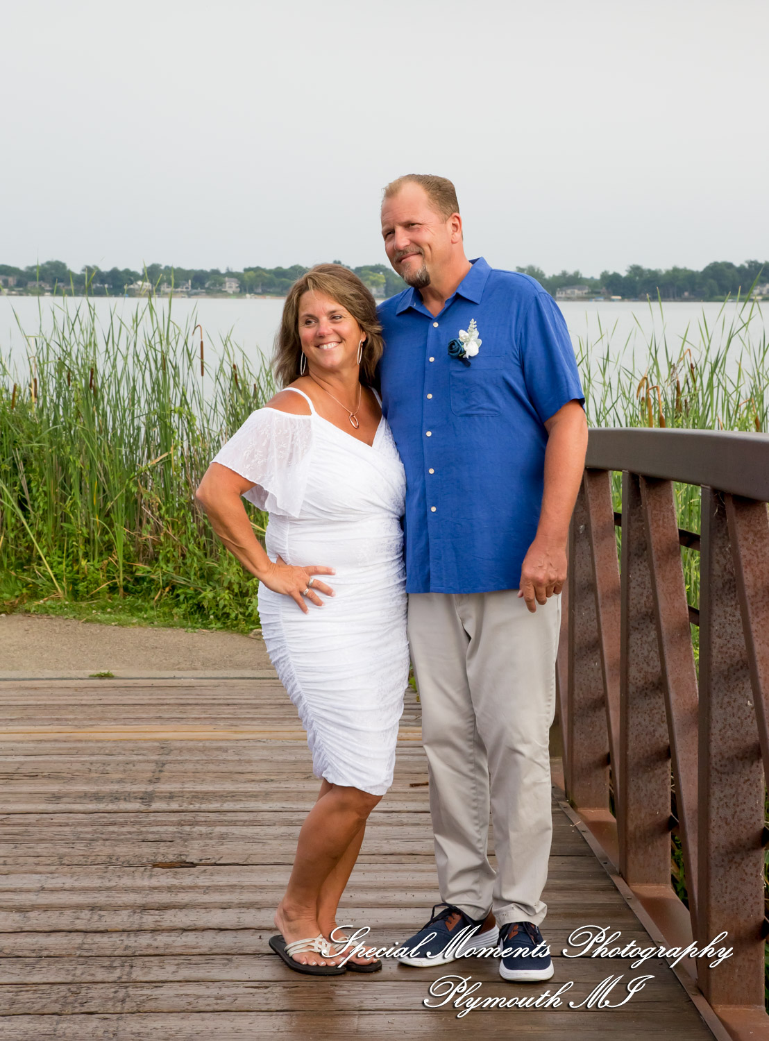 Sheryl & Jeffrey at Dodge #4 State Park Waterford MI wedding photography