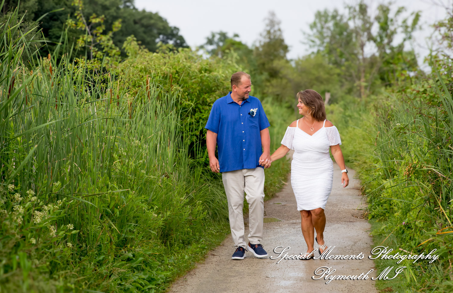 Sheryl & Jeffrey at Dodge #4 State Park Waterford MI wedding photography