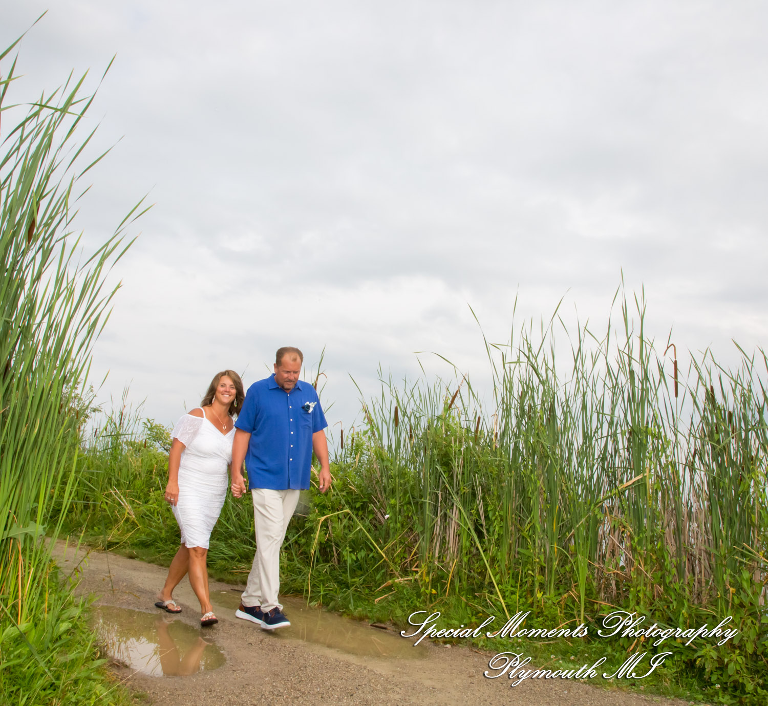 Sheryl & Jeffrey at Dodge #4 State Park Waterford MI wedding photography
