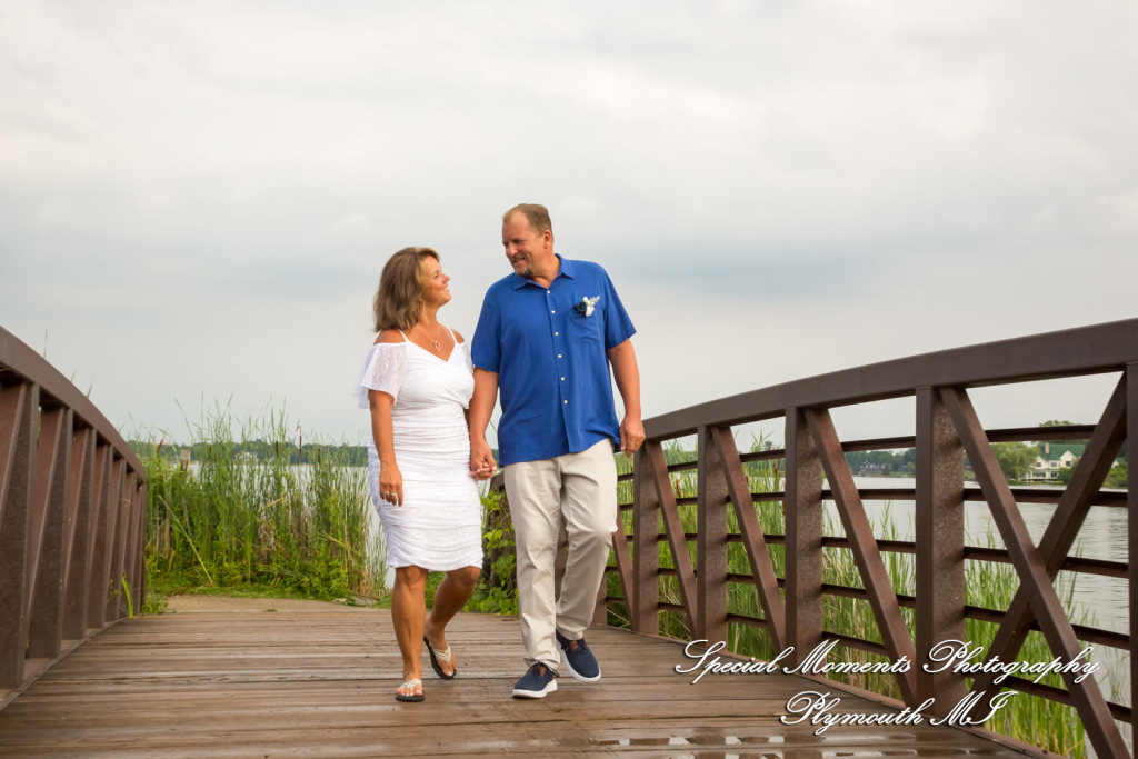 Sheryl & Jeffrey at Dodge #4 State Park Waterford MI wedding photography