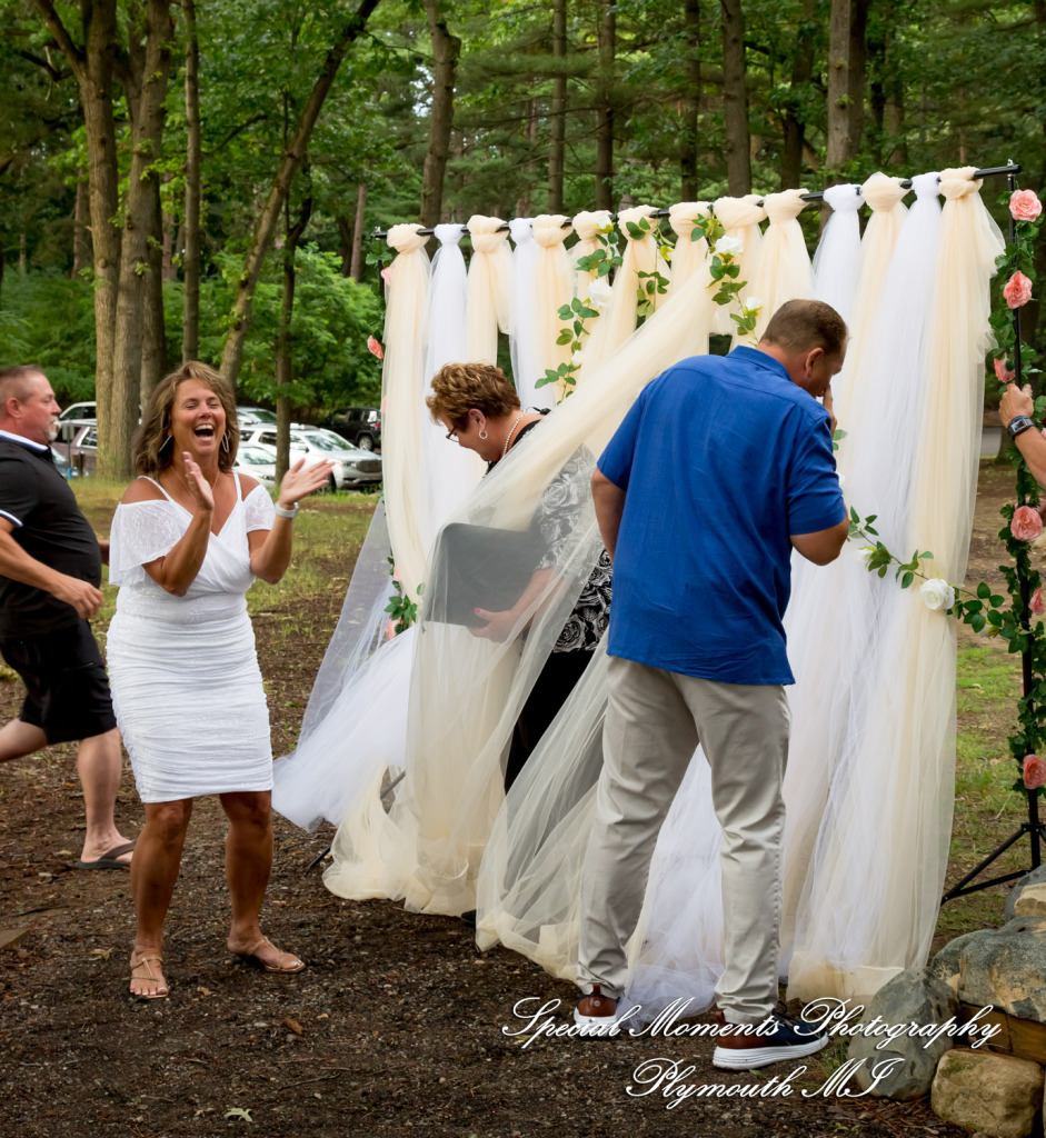 Sheryl & Jeffrey at Dodge #4 State Park Waterford MI wedding photography