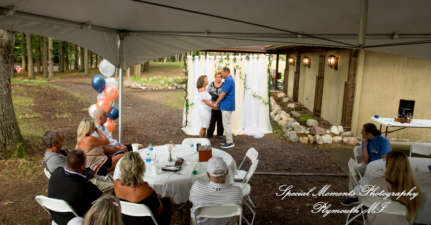 Sheryl & Jeffrey at Dodge #4 State Park Waterford MI wedding photography