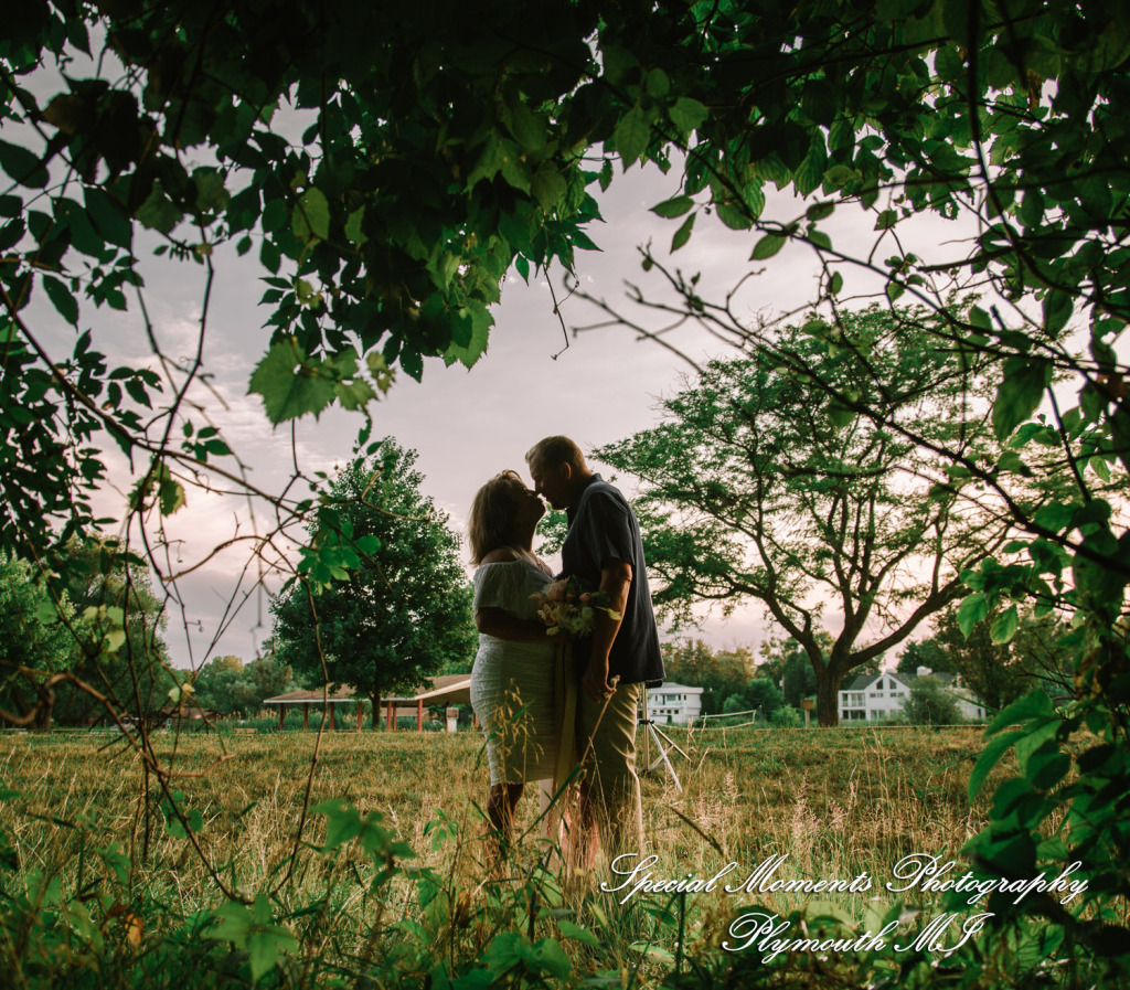 Sheryl & Jeffrey at Dodge #4 State Park Waterford MI wedding photography
