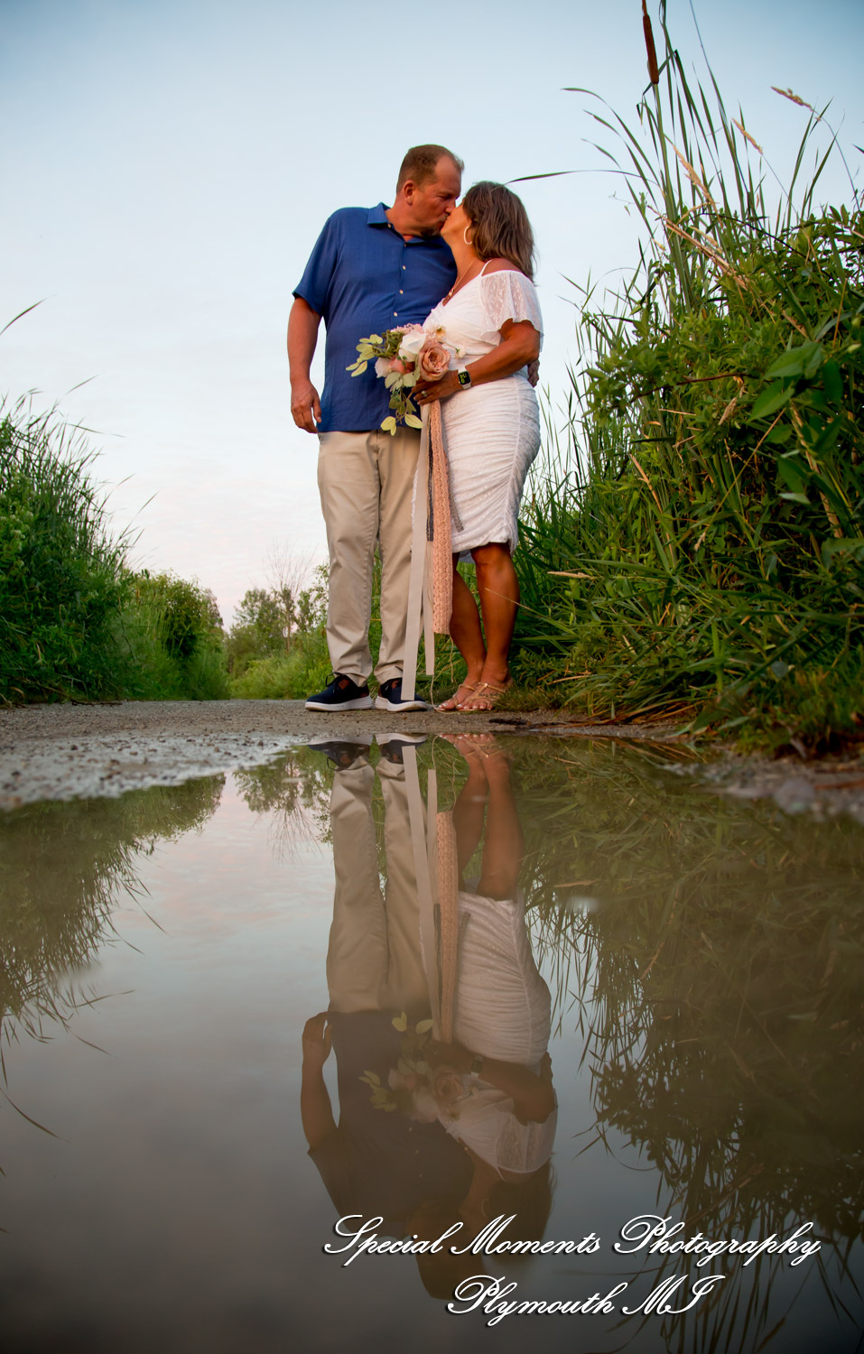 Sheryl & Jeffrey at Dodge #4 State Park Waterford MI wedding photography