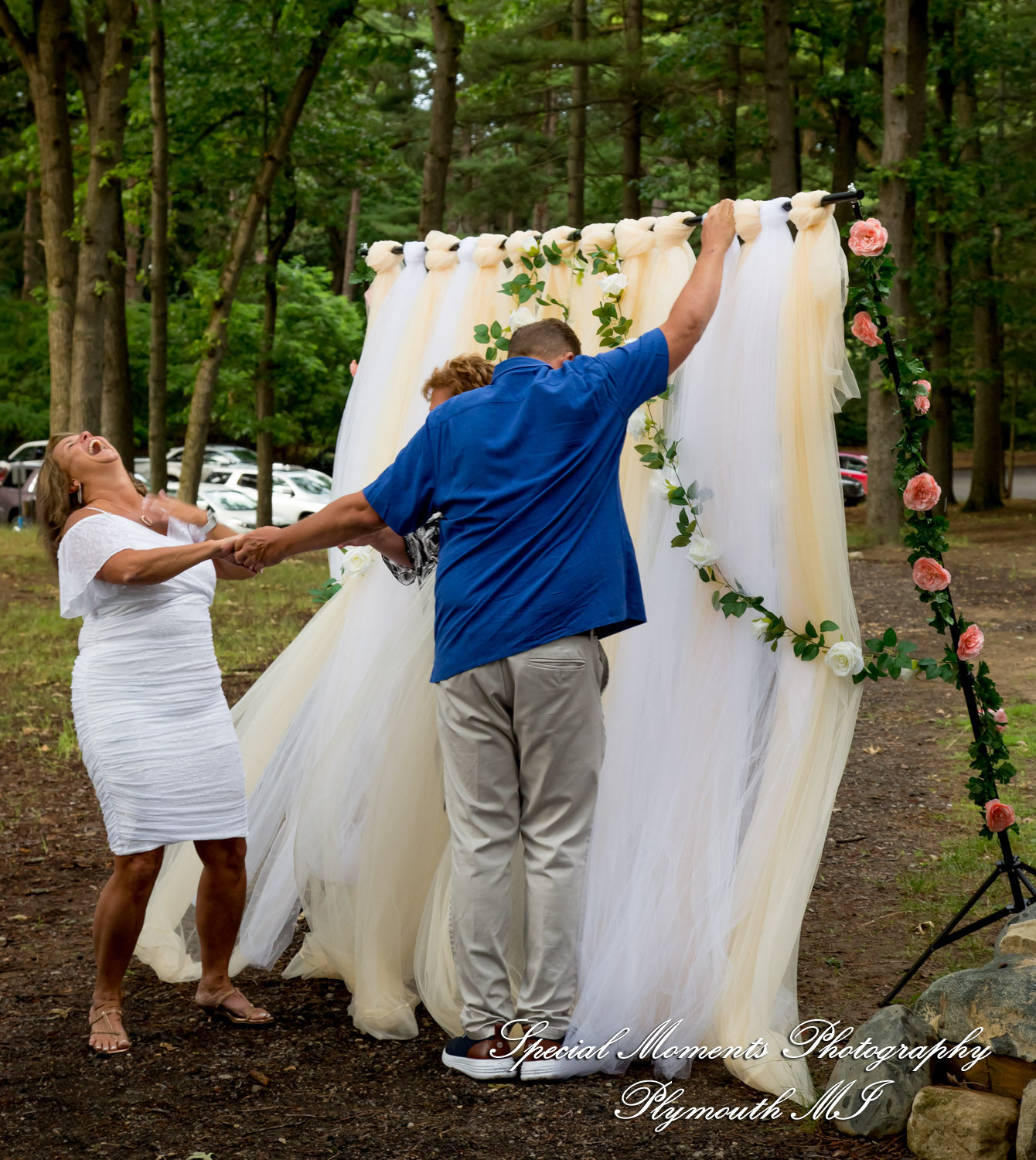 Sheryl & Jeffrey at Dodge #4 State Park Waterford MI wedding photography