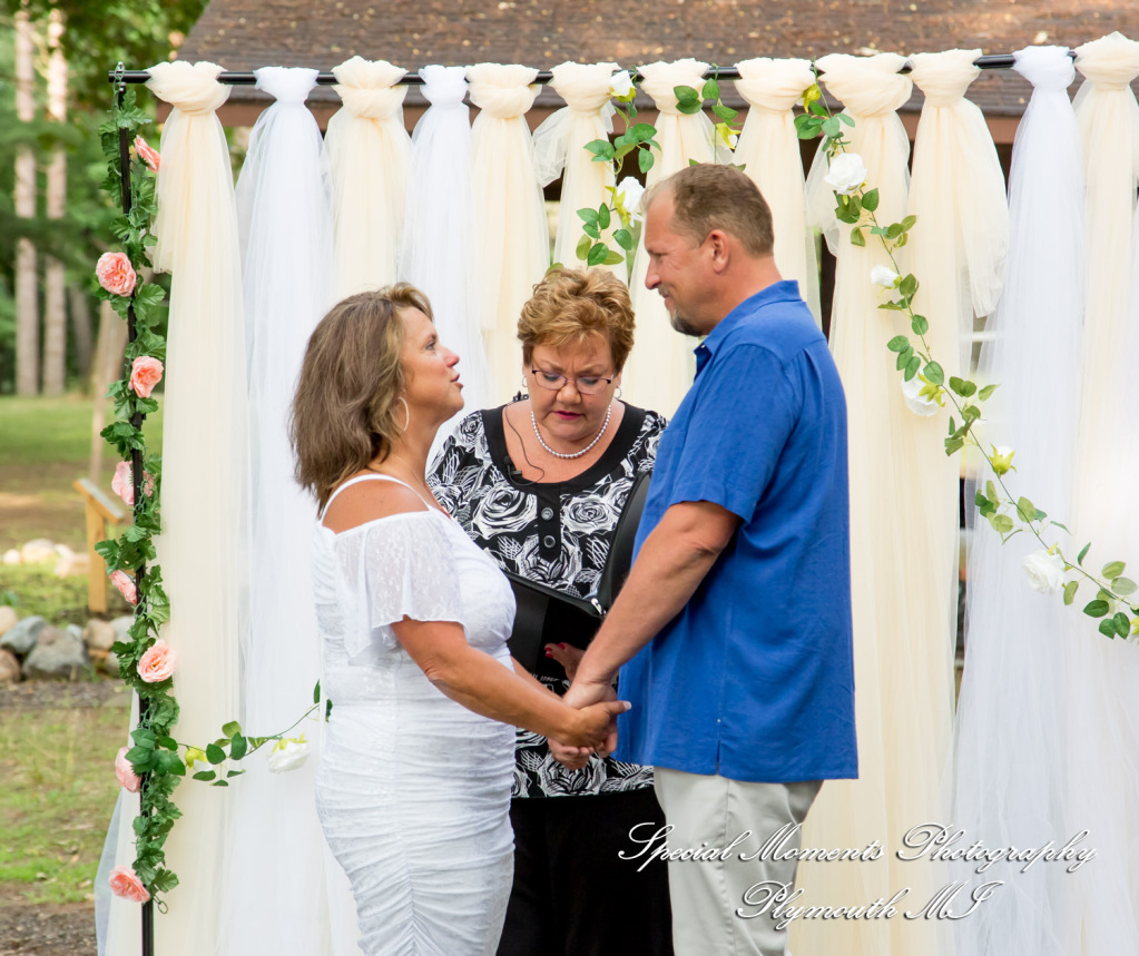 Sheryl & Jeffrey at Dodge #4 State Park Waterford MI wedding photography