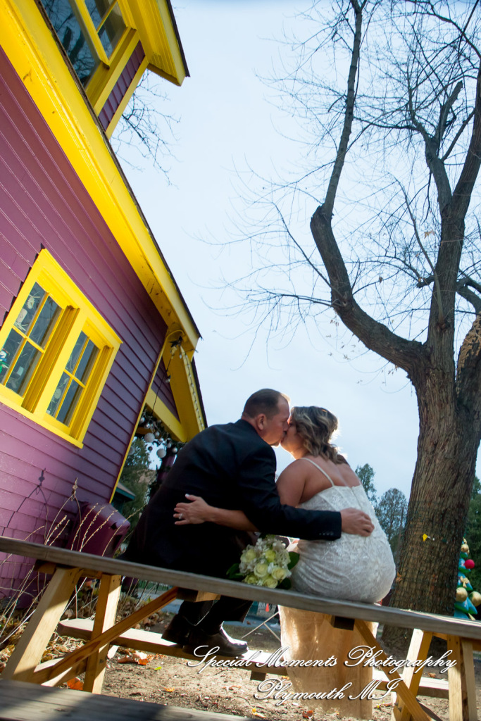 Sheryl & Jeffrey at Canterbury Castle Lake Orion MI wedding photography
