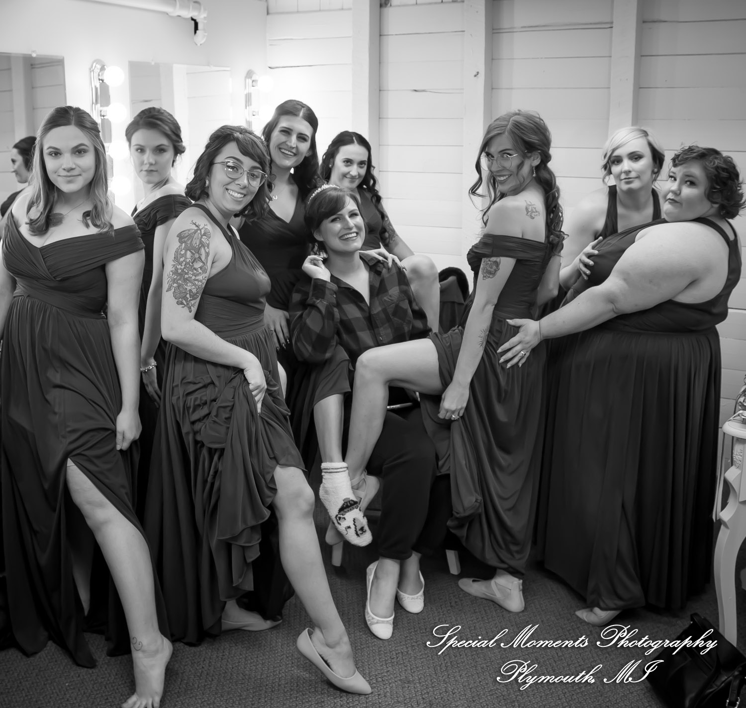 Rebecca & Trevor at Canterbury Castle Lake Orion MI wedding photograph