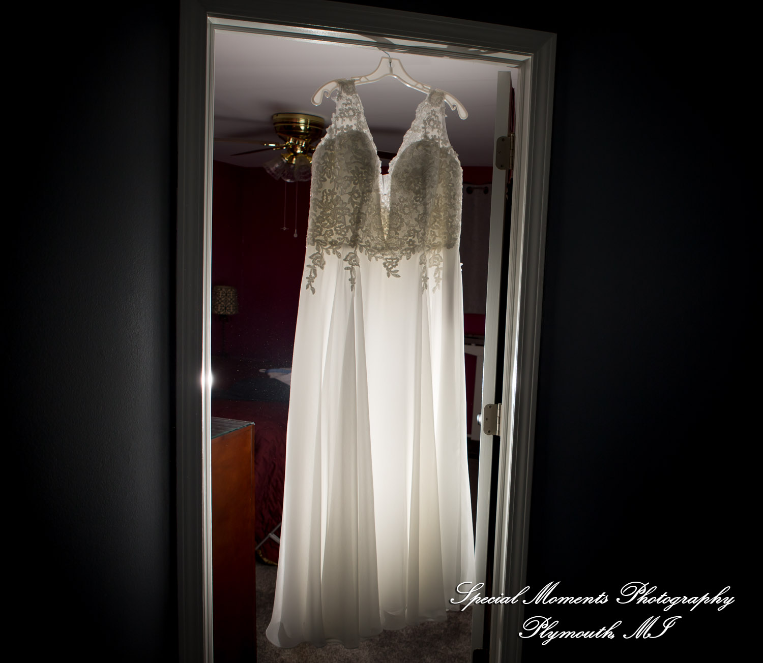 Karen & James at Plymouth Church of the Nazarene Plymouth MI wedding photography