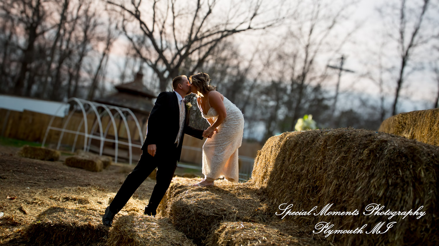 Sheryl & Jeffrey at Canterbury Castle Lake Orion MI wedding photography