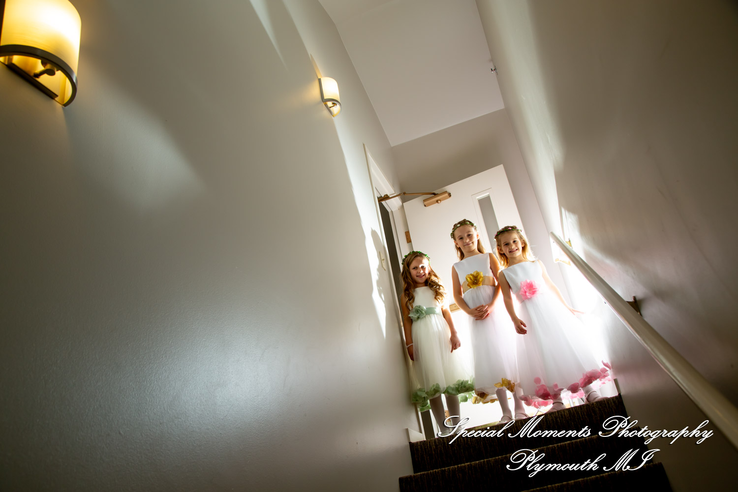 Holly & Jonathan at Stonebridge Golf Course Ann Arbor MI wedding photograph