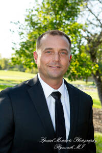 Holly & Jonathan at Stonebridge Golf Course Ann Arbor MI wedding photograph