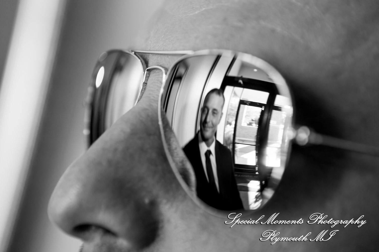 Holly & Jonathan at Stonebridge Golf Course Ann Arbor MI wedding photograph