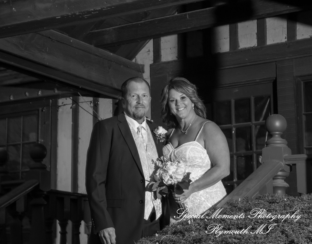 Sheryl & Jeffrey at Canterbury Castle Lake Orion MI wedding photography