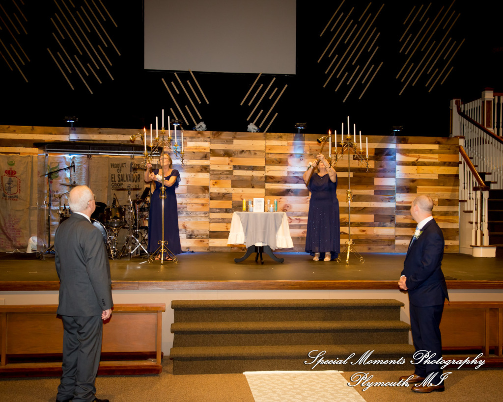 Karen & James at Plymouth Church of the Nazarene Plymouth MI wedding photography