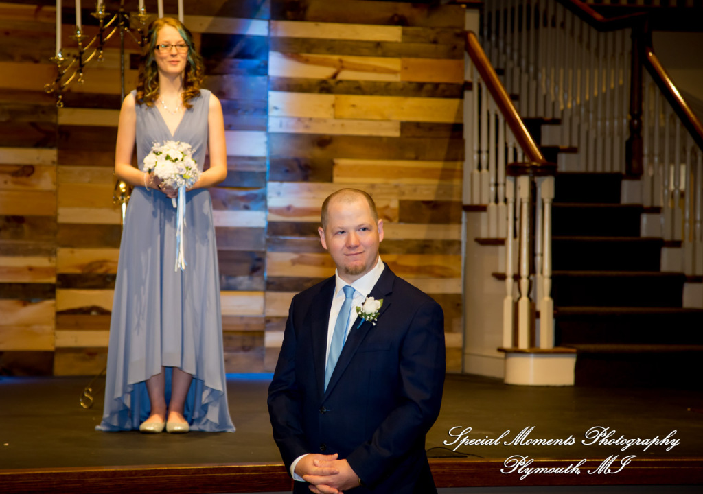 Karen & James at Plymouth Church of the Nazarene Plymouth MI wedding photography