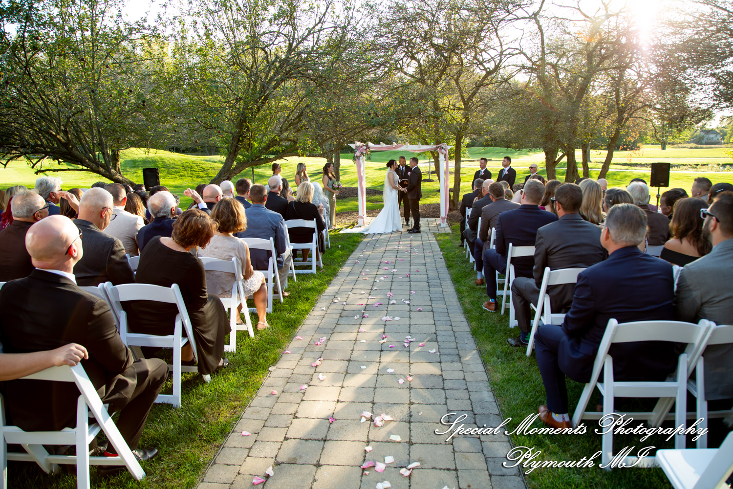 Holly & Jonathan at Stonebridge Golf Course Ann Arbor MI wedding photograph