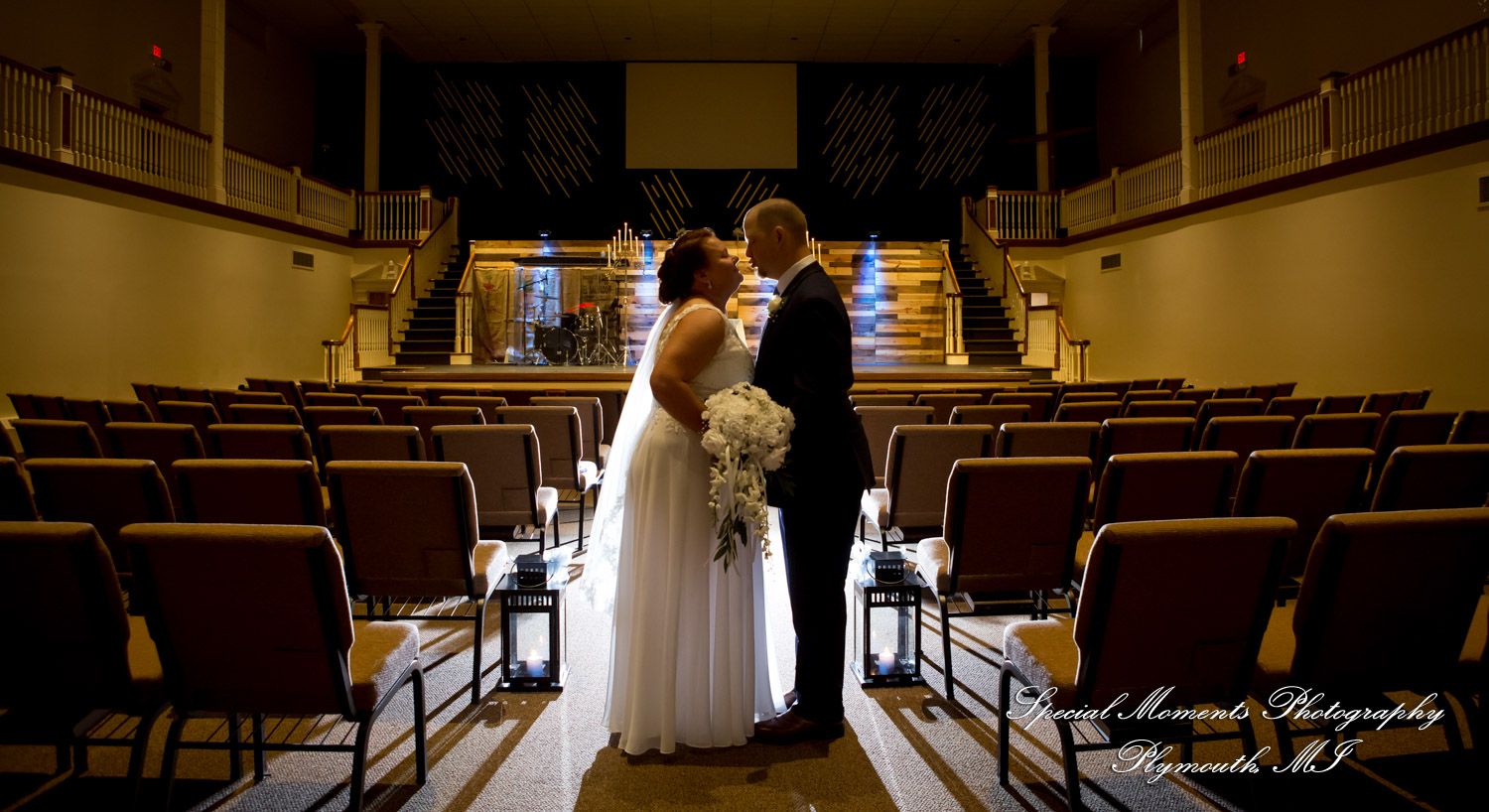 Karen & James at Plymouth Church of the Nazarene Plymouth MI wedding photography