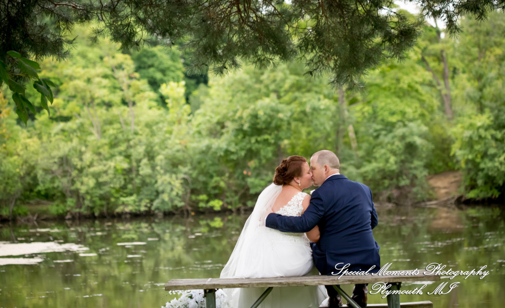 Karen & James at Plymouth Church of the Nazarene Plymouth MI wedding photography