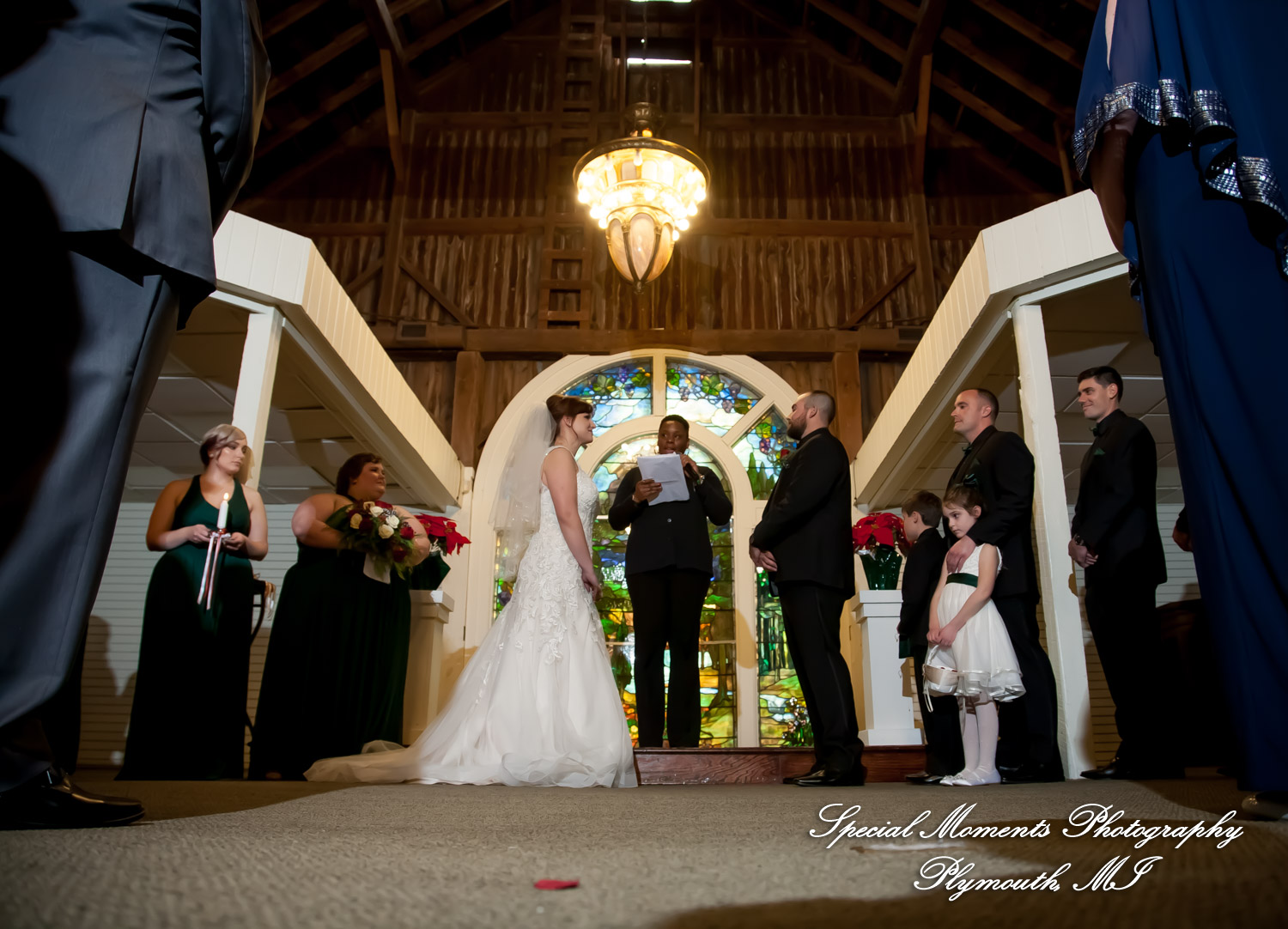 Rebecca & Trevor at Canterbury Castle Lake Orion MI wedding photograph
