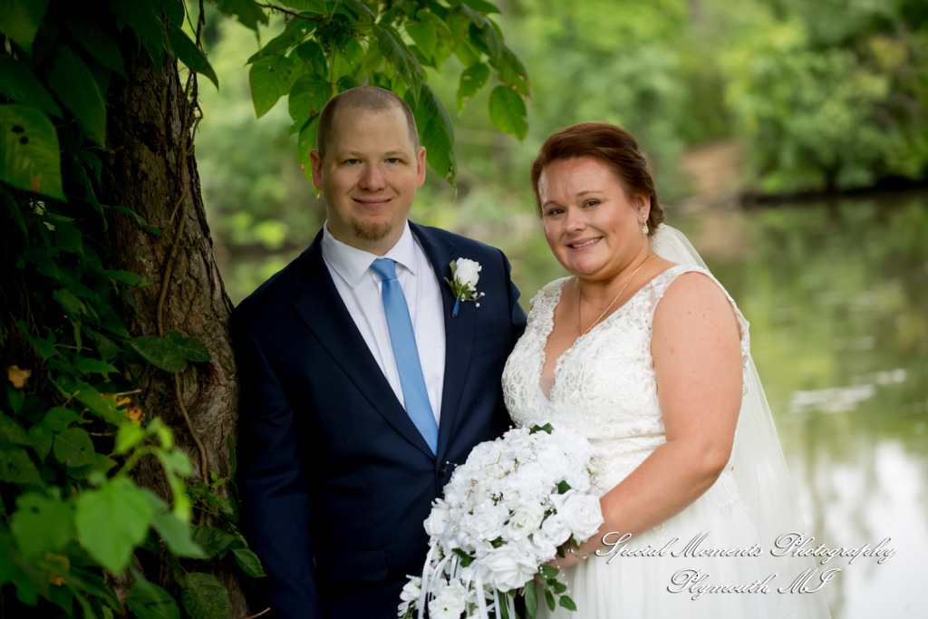 Karen & James at Plymouth Church of the Nazarene Plymouth MI wedding photography