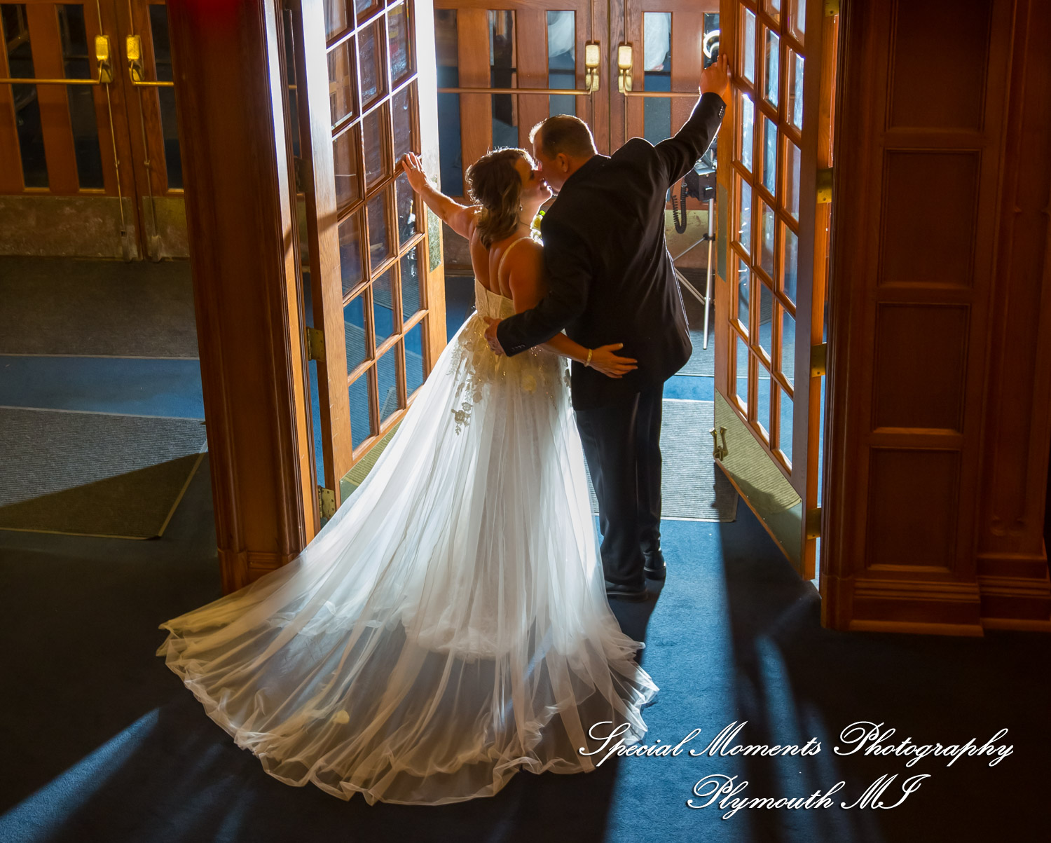 Sheryl & Jeffrey at Canterbury Castle Lake Orion MI wedding photography