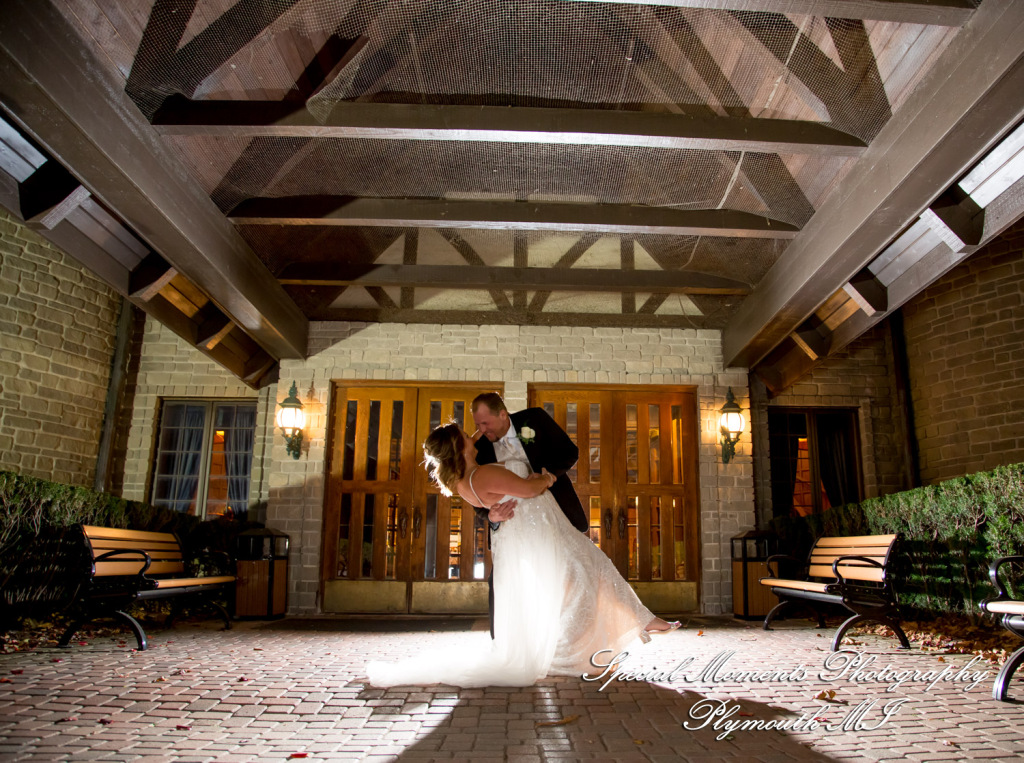 Sheryl & Jeffrey at Canterbury Castle Lake Orion MI wedding photography