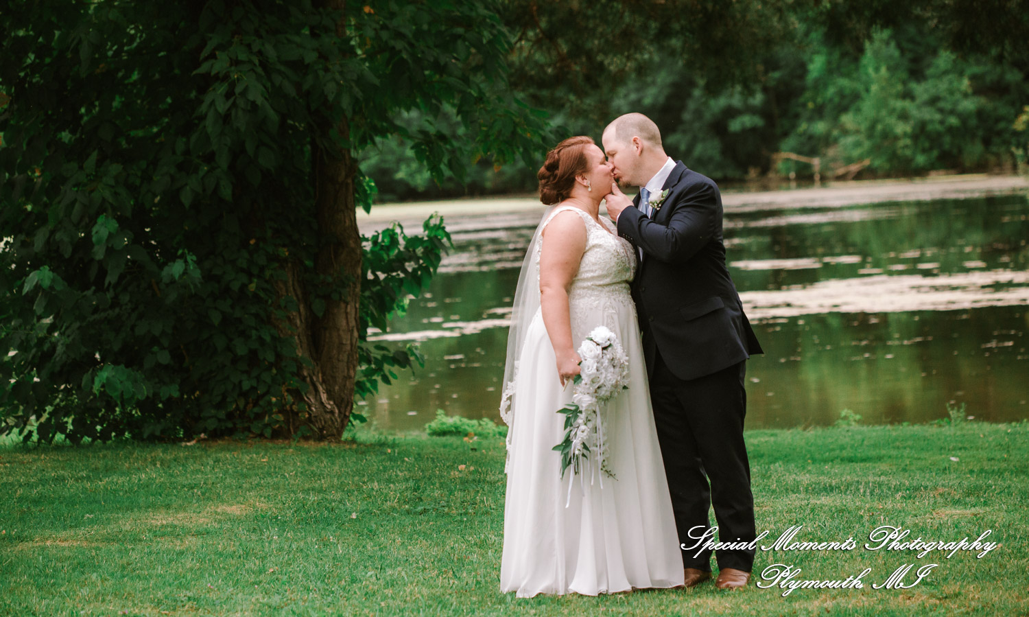 Karen & James at Andiamo Italian Livonia MI wedding photography