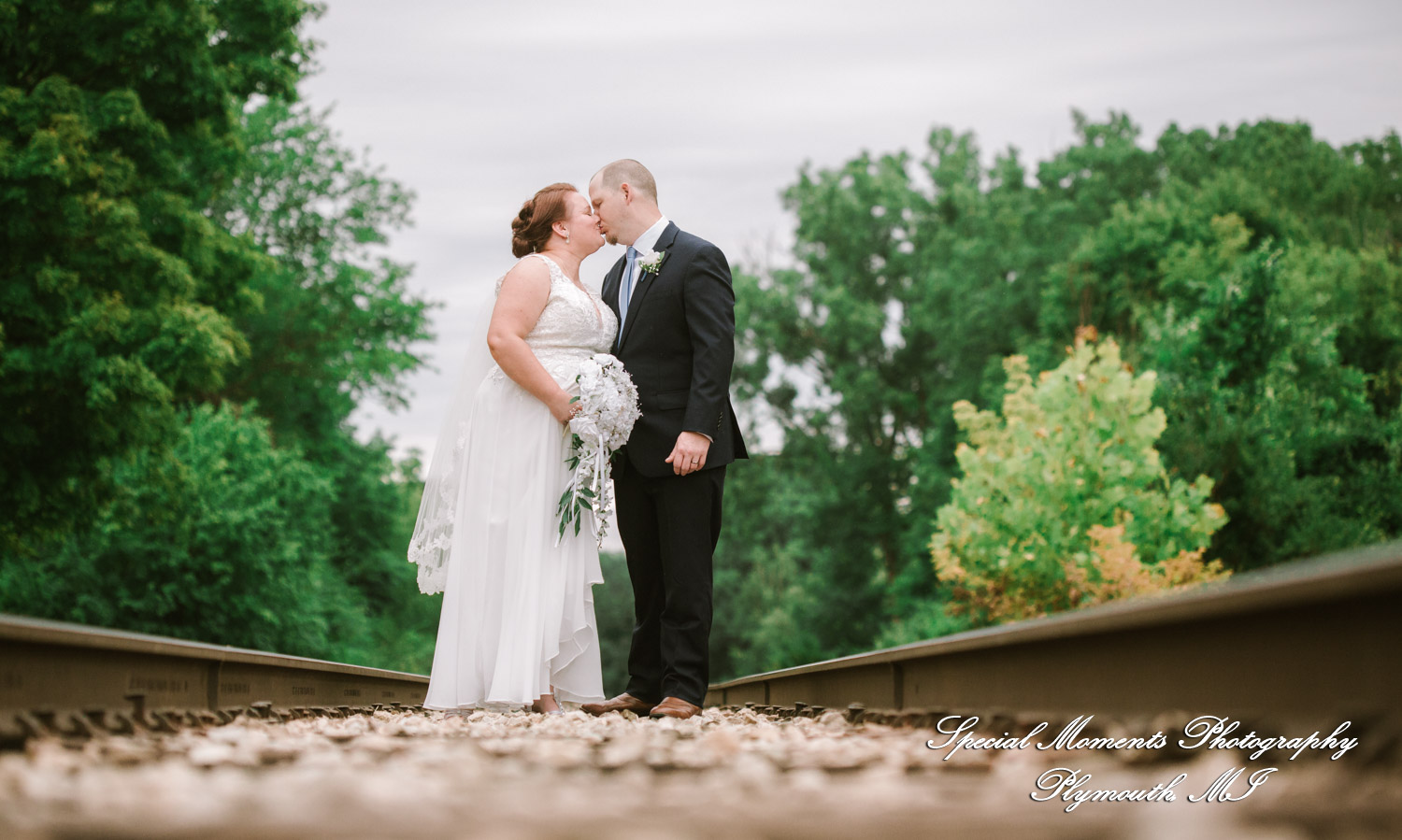 Karen & James at Andiamo Italian Livonia MI wedding photography