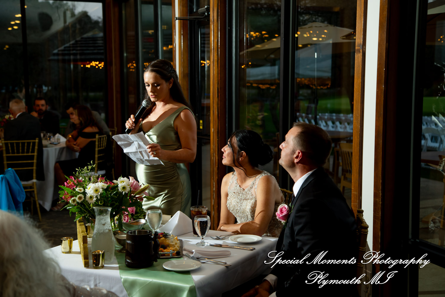Holly & Jonathan at Stonebridge Golf Course Ann Arbor MI wedding photograph