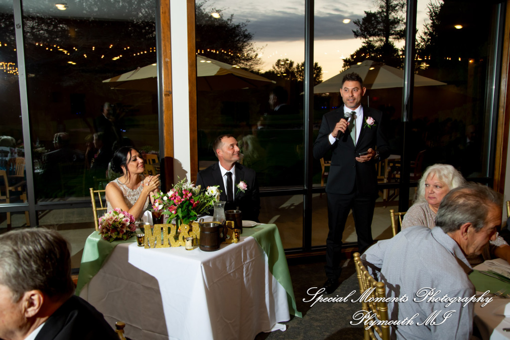 Holly & Jonathan at Stonebridge Golf Course Ann Arbor MI wedding photograph