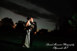 Holly & Jonathan at Stonebridge Golf Course Ann Arbor MI wedding photograph