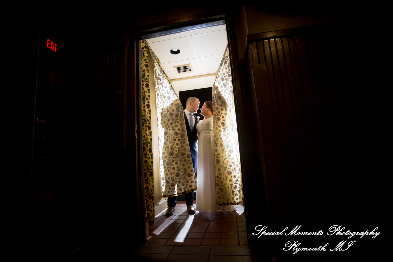 Karen & James at Andiamo Italian Livonia MI wedding photography