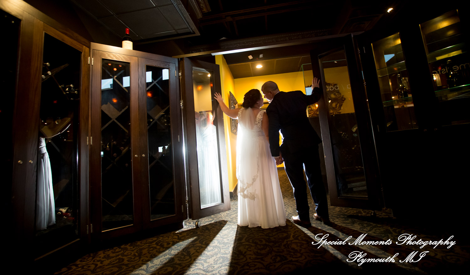 Karen & James at Andiamo Italian Livonia MI wedding photography