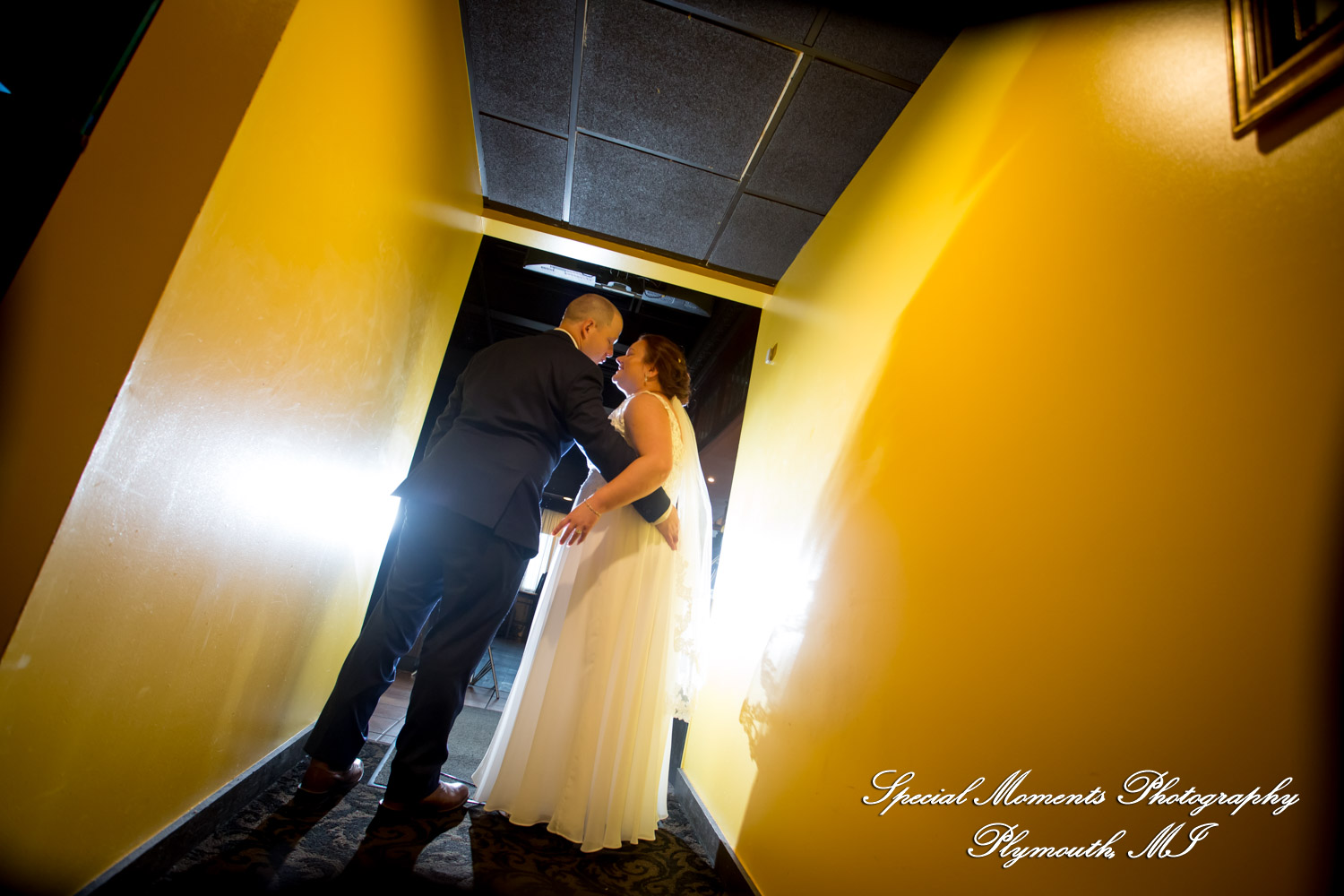 Karen & James at Andiamo Italian Livonia MI wedding photography