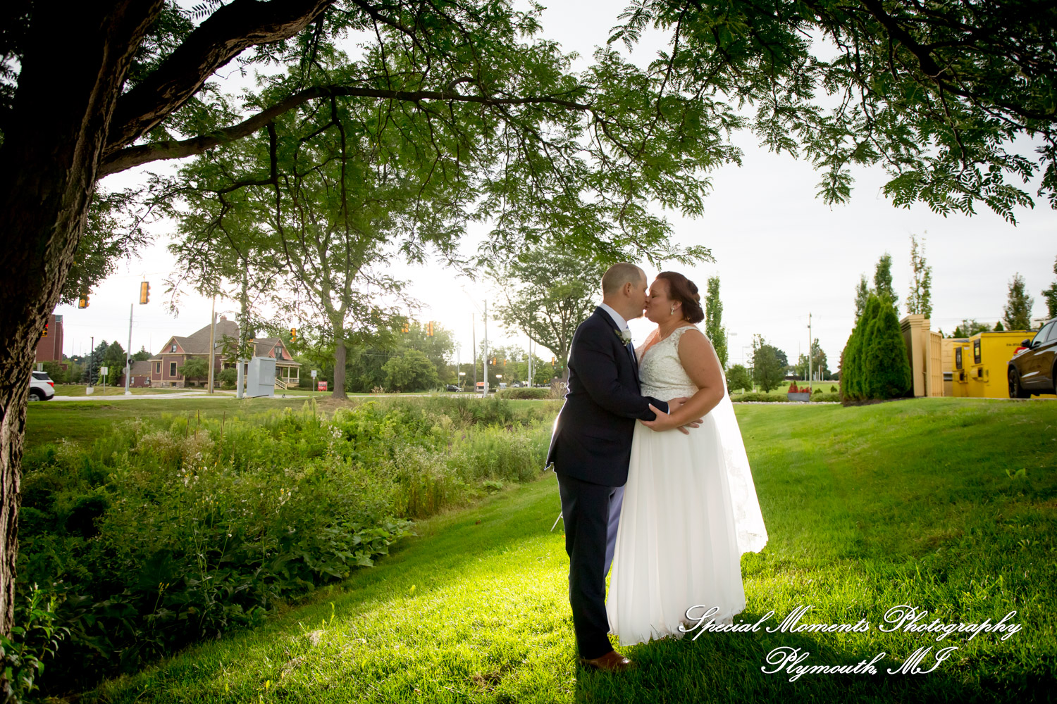 Karen & James at Andiamo Italian Livonia MI wedding photography