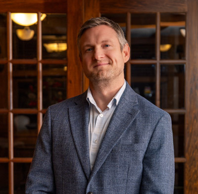 Maurice Wedding Photographer Plymouth MI - Head shot 400 Maurice Wedding Photographer Plymouth MI - Head shot 400